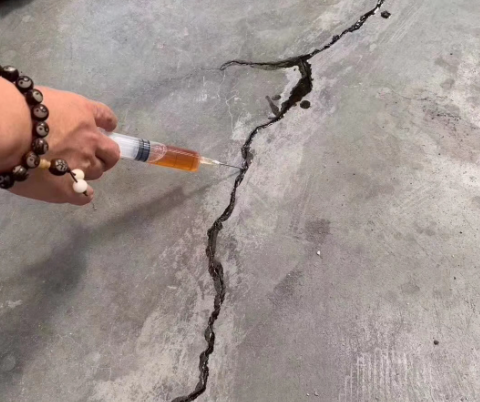 磐石混凝土裂缝修补技术详解​